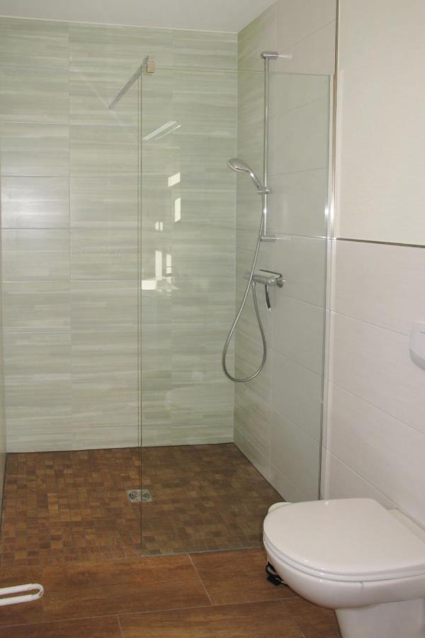 Apartment Altherscher Hof-3 By Interhome Zarrentin  Bagian luar foto